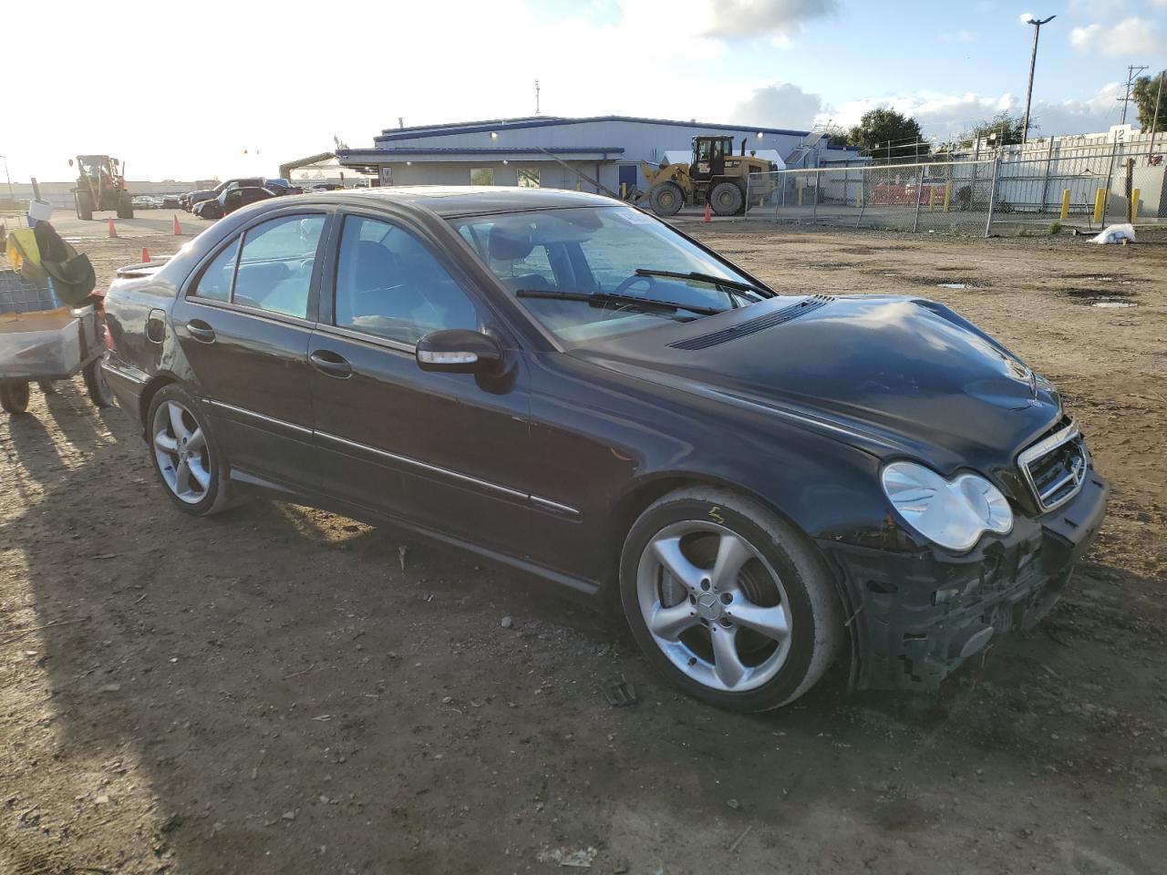 Photo 3 VIN: WDBRF40JX5F643626 - MERCEDES-BENZ C-KLASSE 