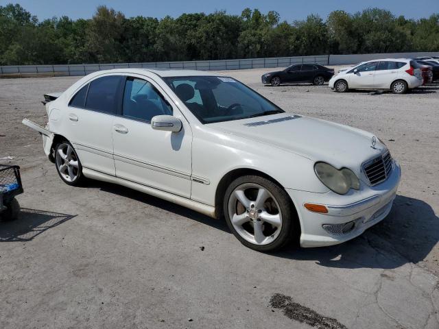 Photo 3 VIN: WDBRF52H06F729299 - MERCEDES-BENZ C-CLASS 