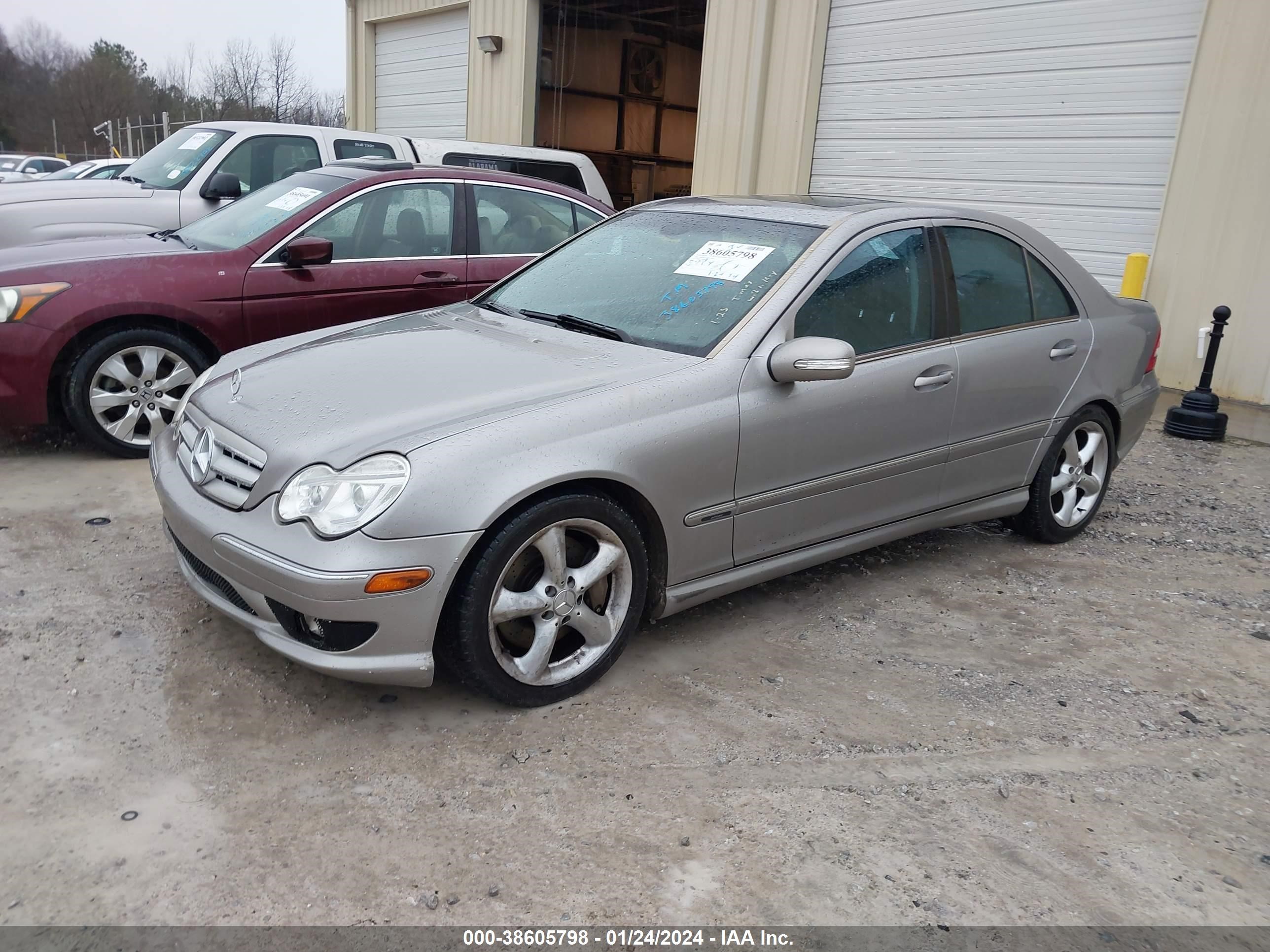 Photo 1 VIN: WDBRF52H06F766286 - MERCEDES-BENZ C-KLASSE 