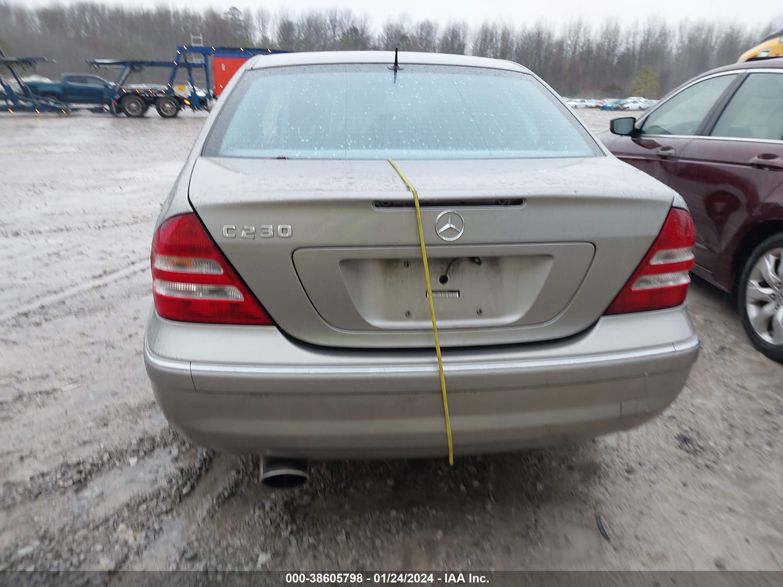 Photo 5 VIN: WDBRF52H06F766286 - MERCEDES-BENZ C-KLASSE 