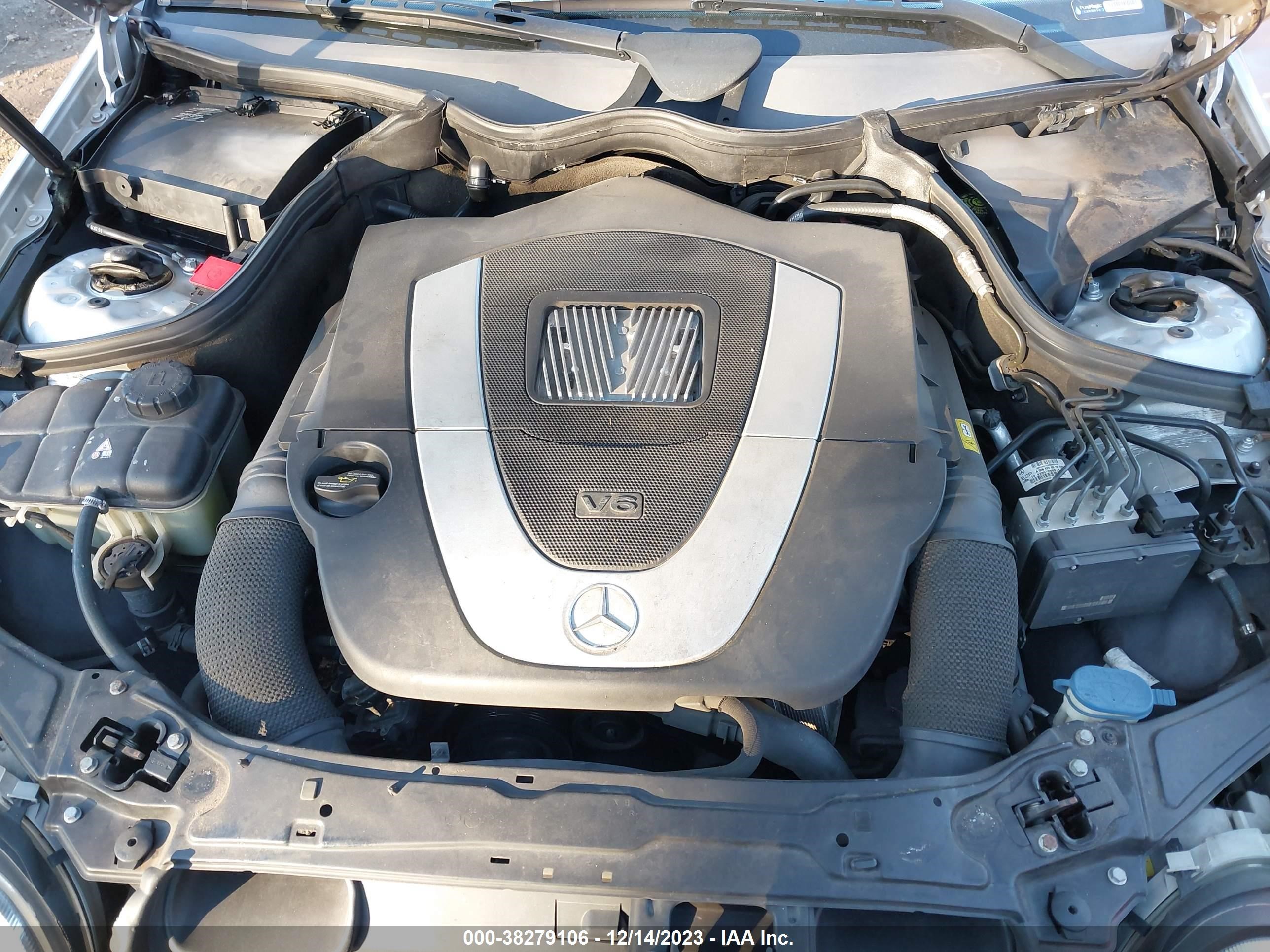 Photo 9 VIN: WDBRF52H07E025434 - MERCEDES-BENZ C-KLASSE 