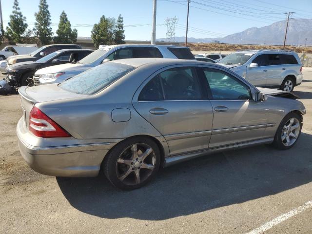 Photo 2 VIN: WDBRF52H07F854000 - MERCEDES-BENZ C 230 