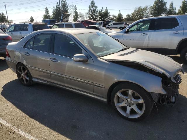 Photo 3 VIN: WDBRF52H07F854000 - MERCEDES-BENZ C 230 