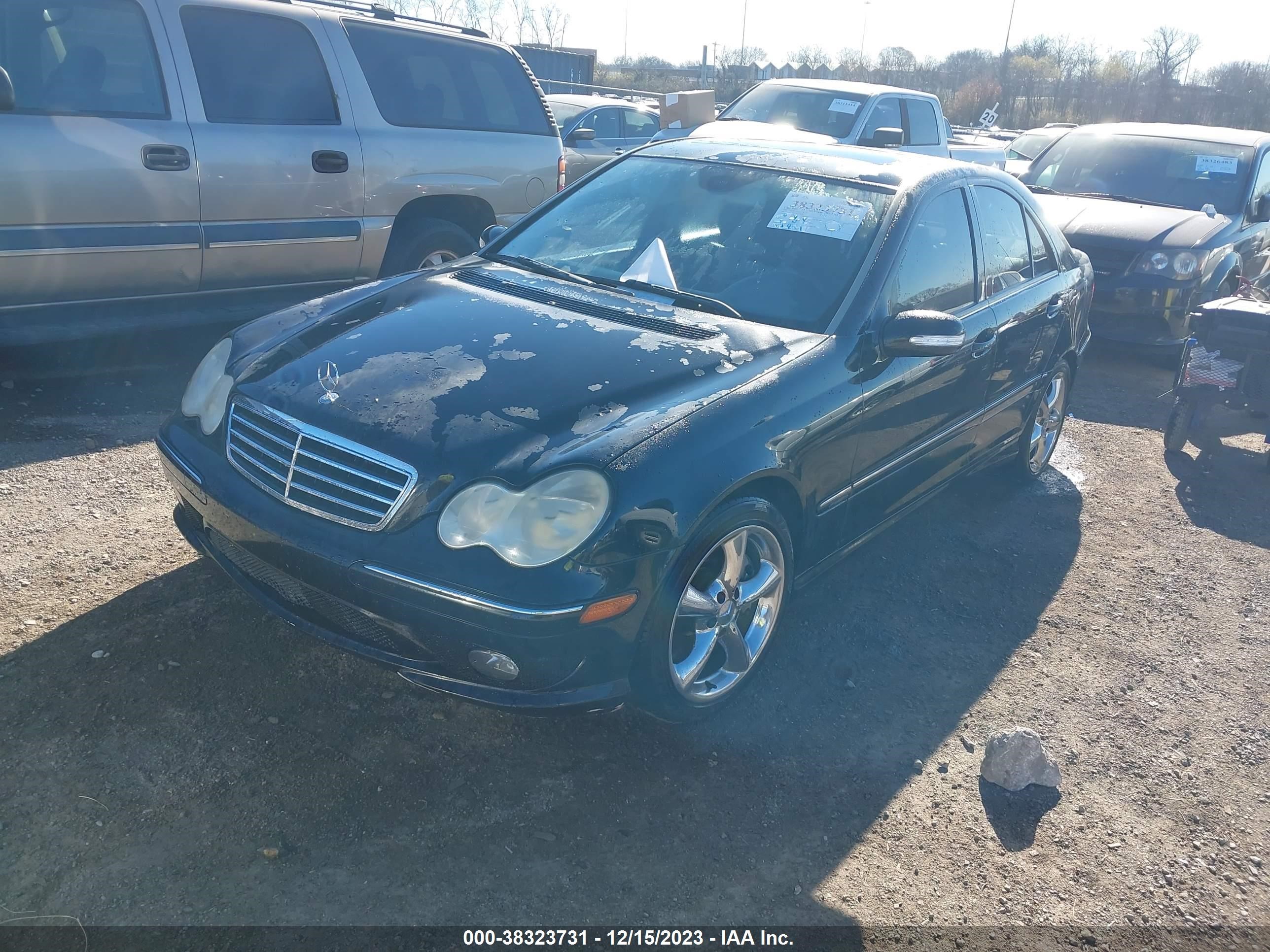 Photo 1 VIN: WDBRF52H16F736228 - MERCEDES-BENZ C-KLASSE 