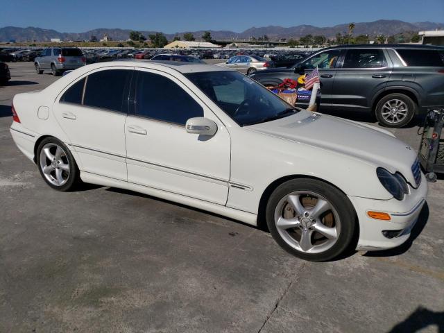 Photo 3 VIN: WDBRF52H16F757063 - MERCEDES-BENZ C-CLASS 