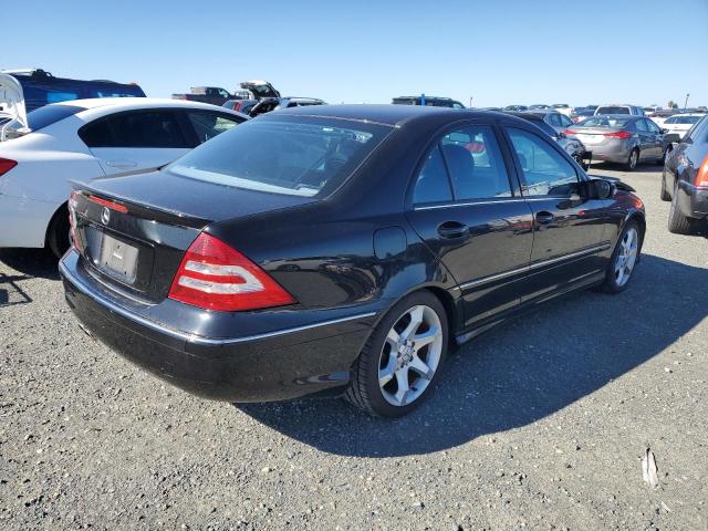 Photo 2 VIN: WDBRF52H17F922661 - MERCEDES-BENZ C-CLASS 