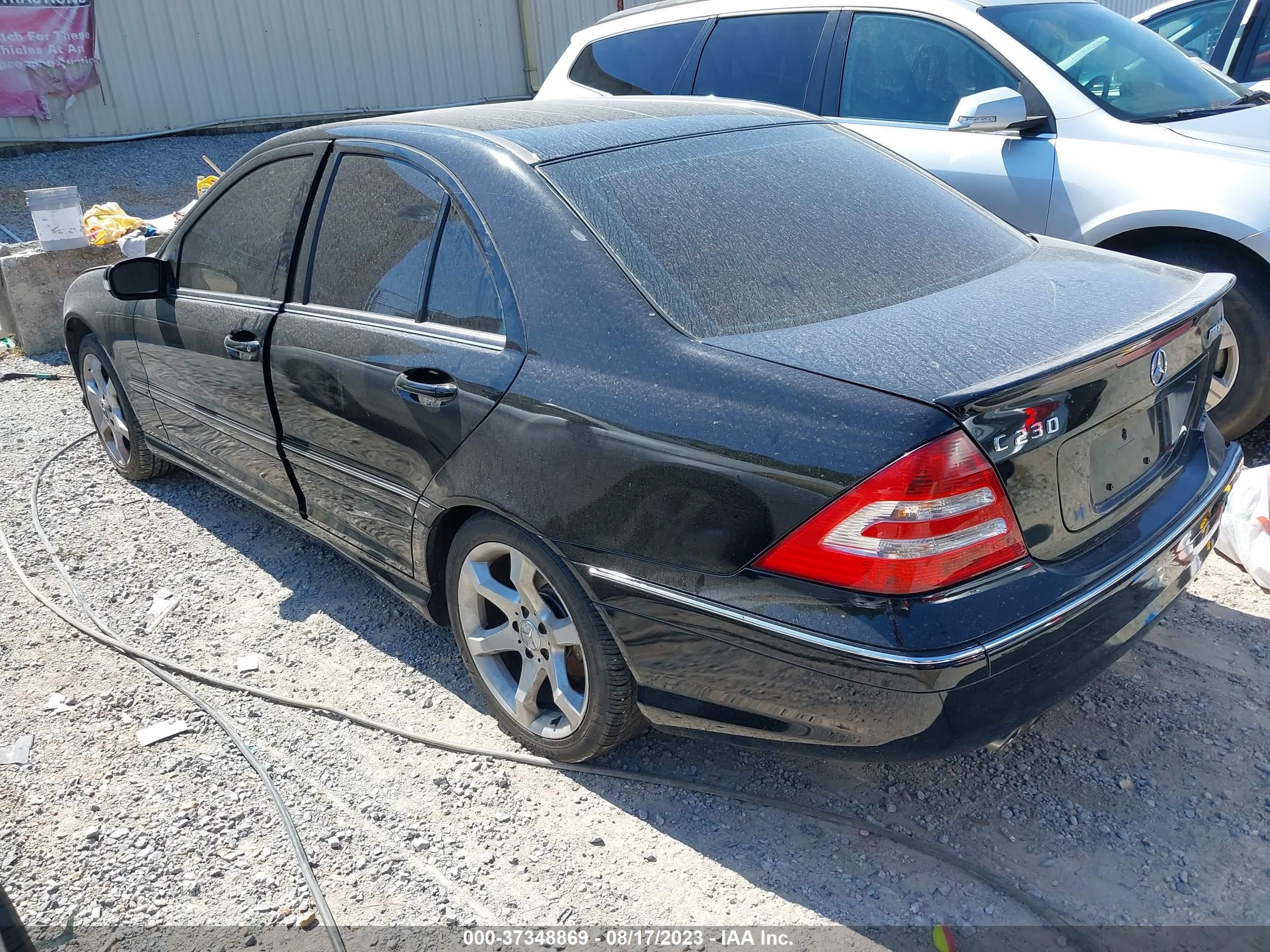 Photo 2 VIN: WDBRF52H27E023801 - MERCEDES-BENZ C-KLASSE 