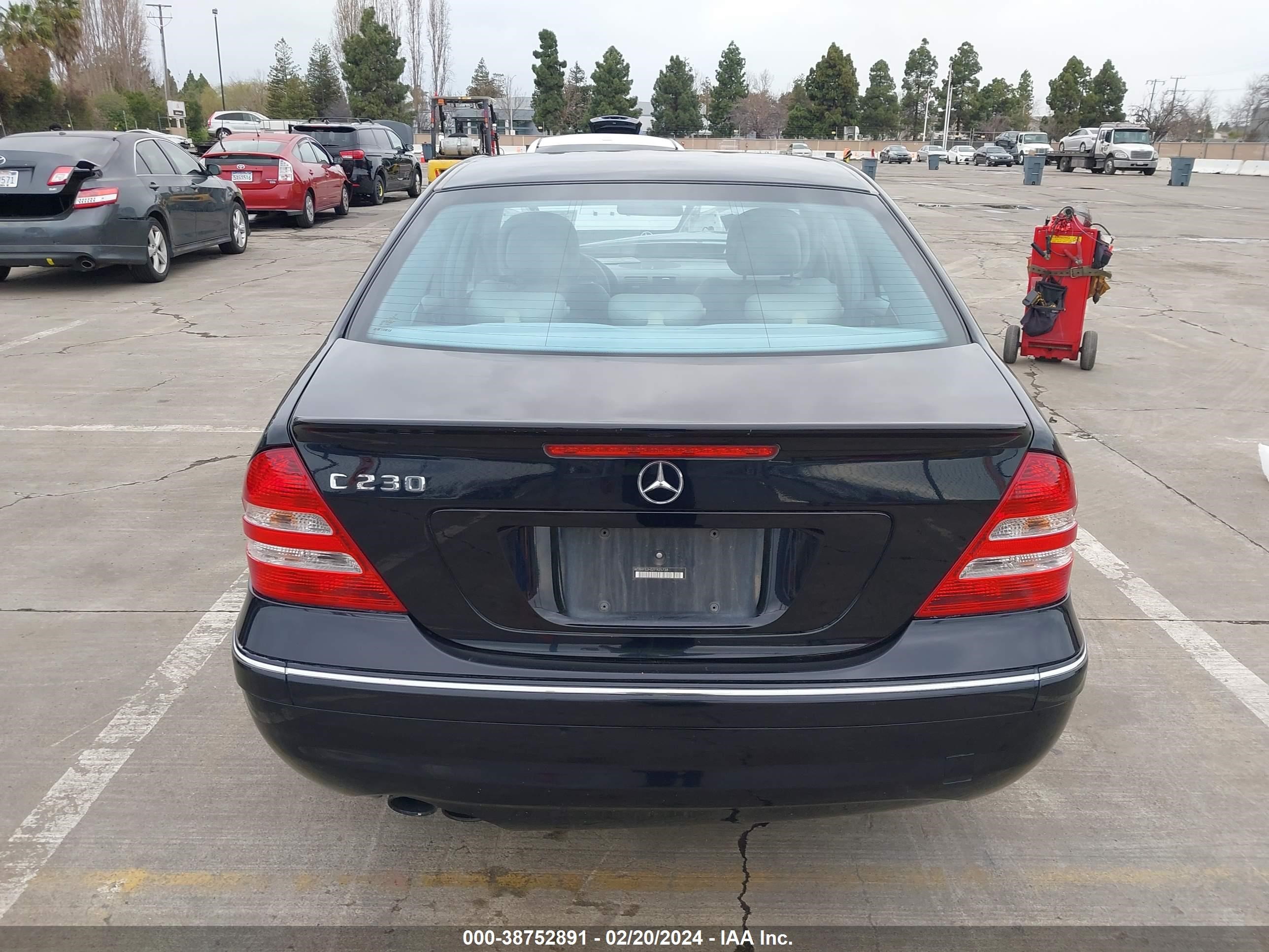 Photo 15 VIN: WDBRF52H37F925738 - MERCEDES-BENZ NULL 