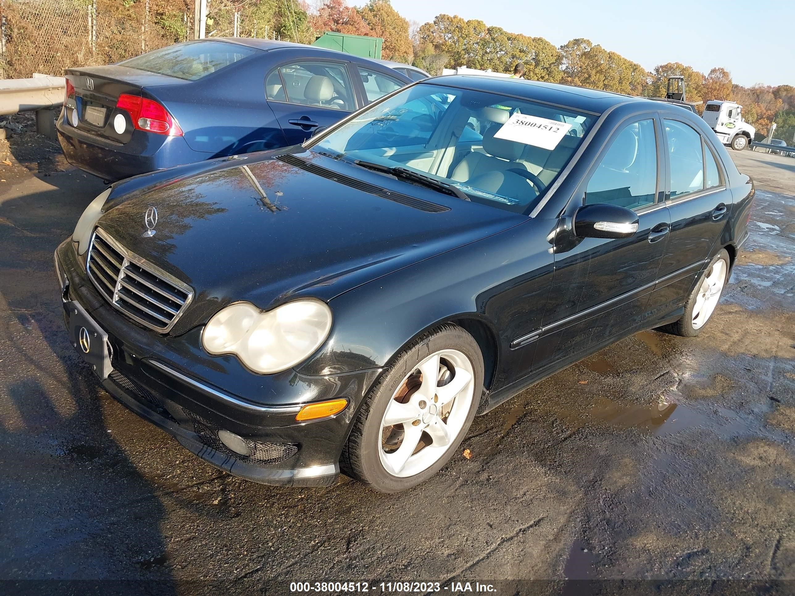 Photo 1 VIN: WDBRF52H46A883110 - MERCEDES-BENZ C-KLASSE 