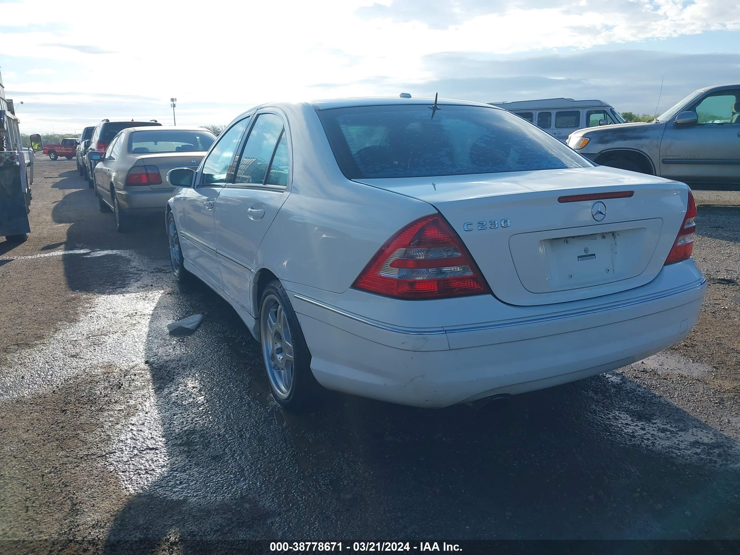 Photo 2 VIN: WDBRF52H46F764024 - MERCEDES-BENZ NULL 