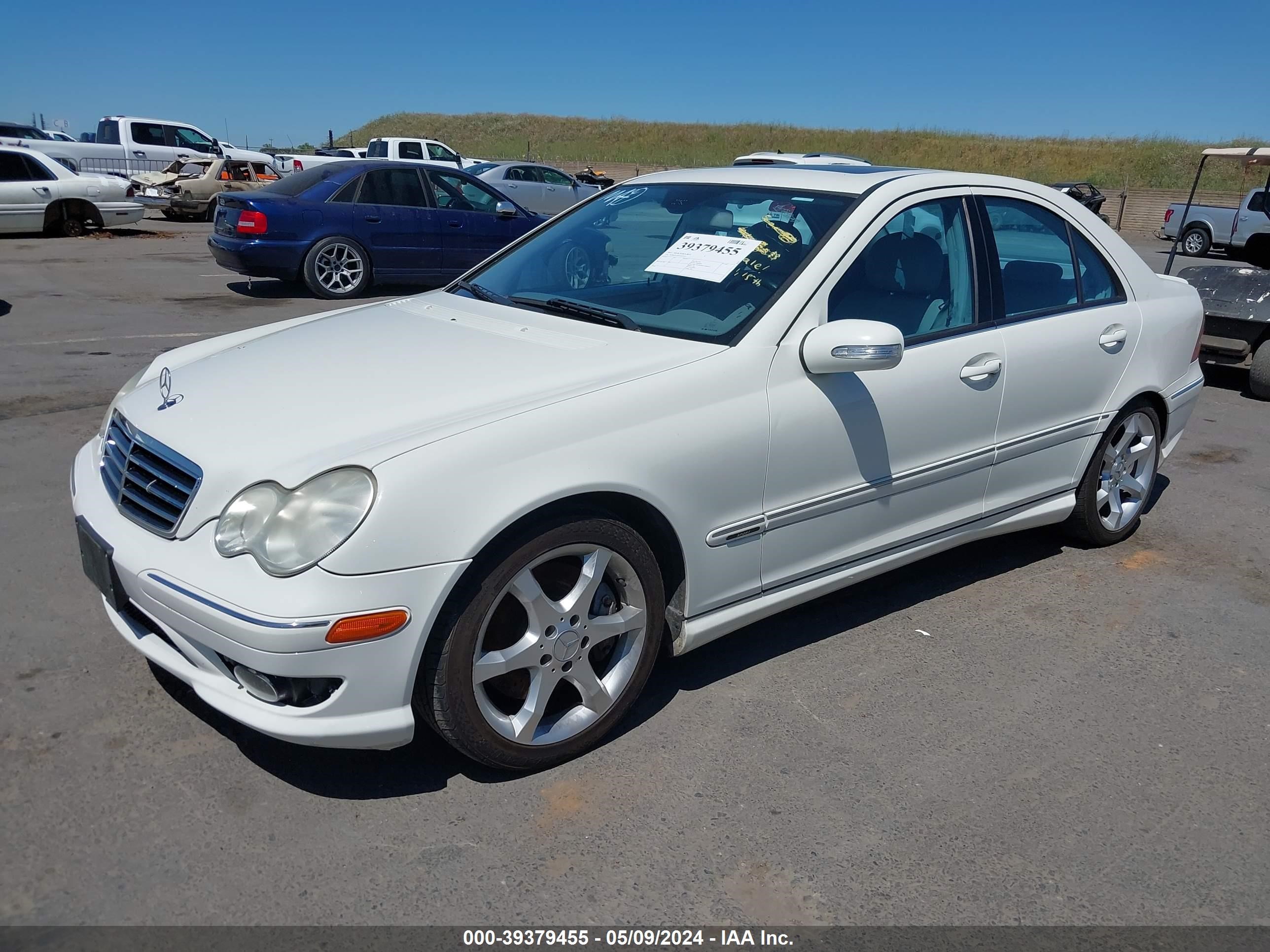 Photo 1 VIN: WDBRF52H47A947552 - MERCEDES-BENZ NULL 