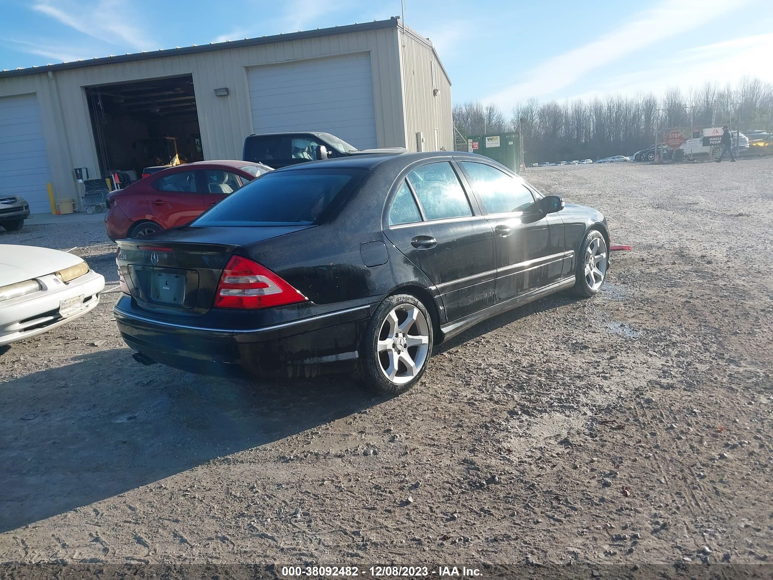 Photo 3 VIN: WDBRF52H47F931709 - MERCEDES-BENZ NULL 