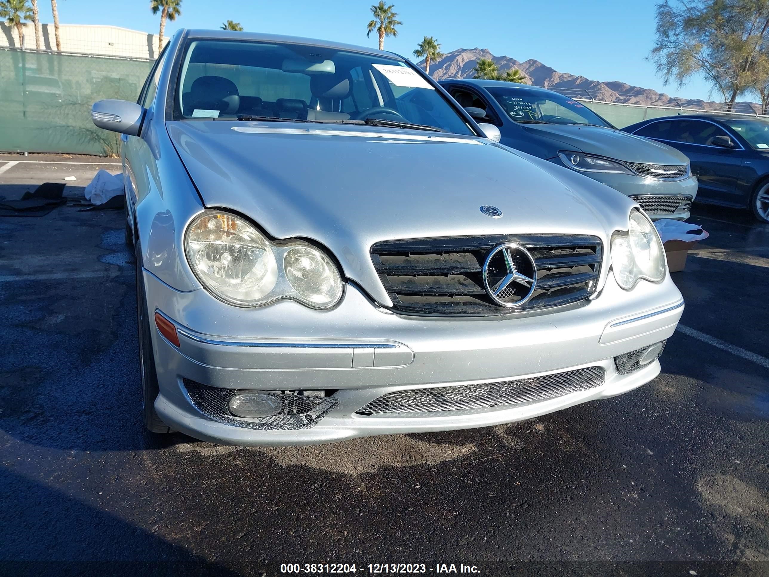 Photo 5 VIN: WDBRF52H56A868826 - MERCEDES-BENZ C-KLASSE 