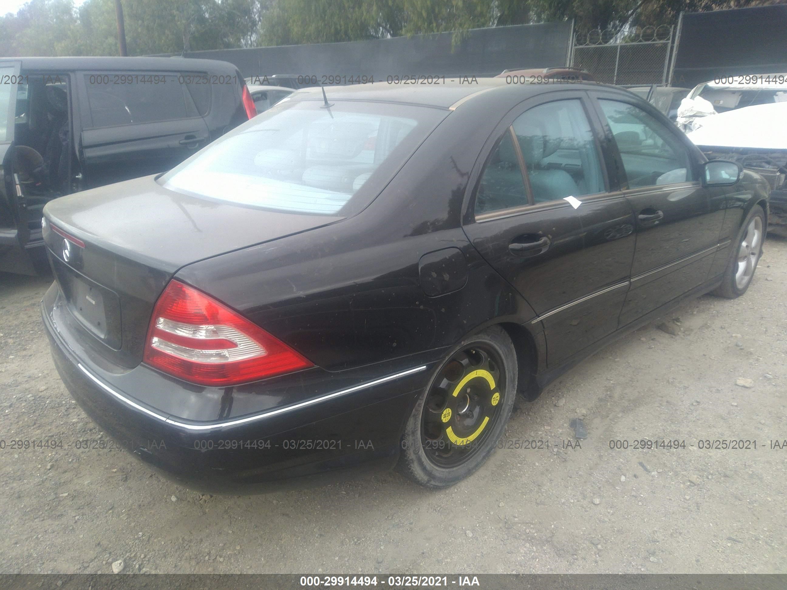 Photo 3 VIN: WDBRF52H56F752691 - MERCEDES-BENZ C-KLASSE 