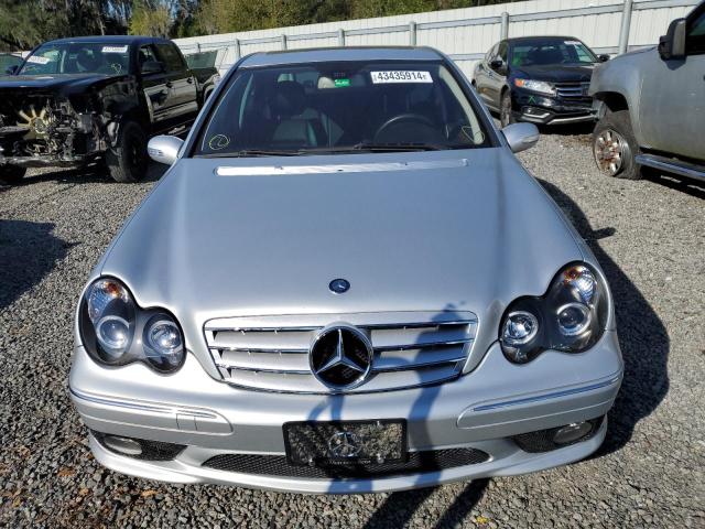 Photo 4 VIN: WDBRF52H57A954395 - MERCEDES-BENZ C-CLASS 