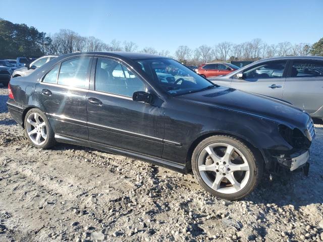 Photo 3 VIN: WDBRF52H57F862027 - MERCEDES-BENZ C-CLASS 