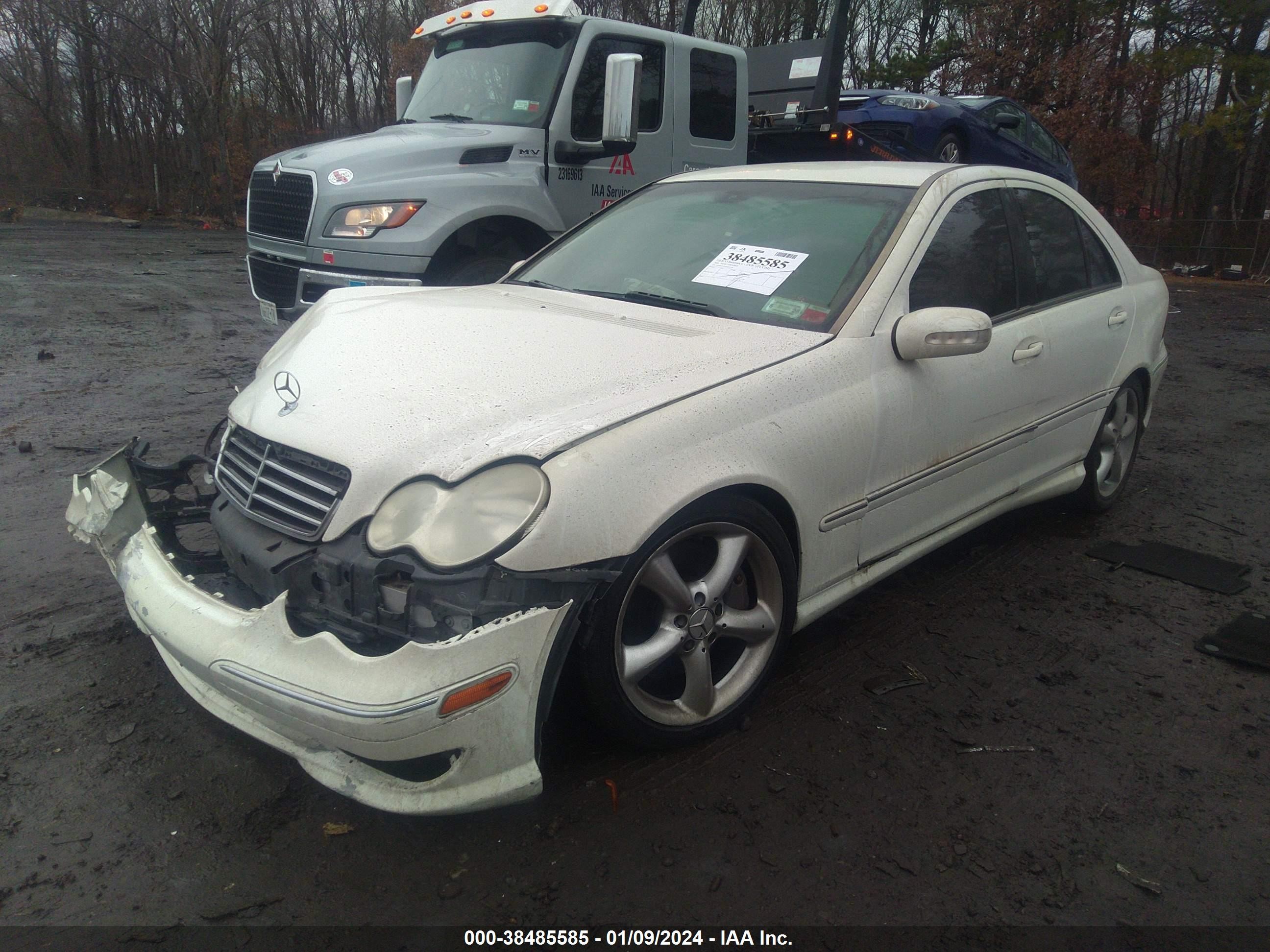 Photo 1 VIN: WDBRF52H76A854250 - MERCEDES-BENZ C-KLASSE 