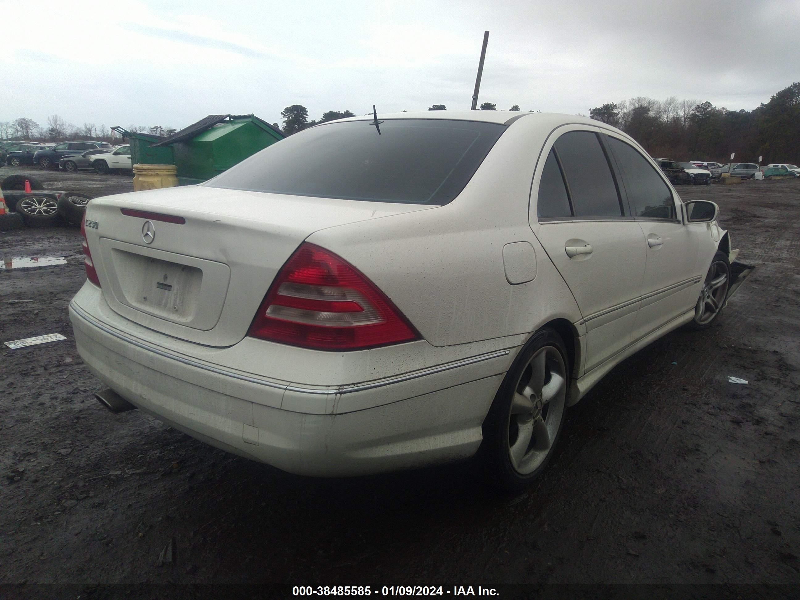 Photo 3 VIN: WDBRF52H76A854250 - MERCEDES-BENZ C-KLASSE 