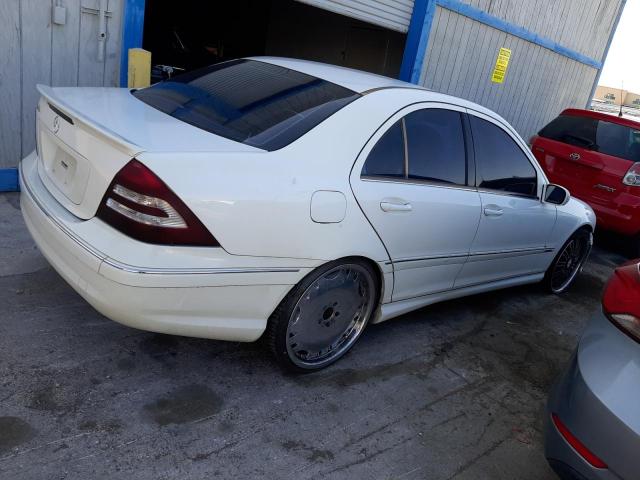 Photo 2 VIN: WDBRF52H77F872347 - MERCEDES-BENZ C-CLASS 