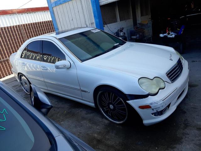 Photo 3 VIN: WDBRF52H77F872347 - MERCEDES-BENZ C-CLASS 