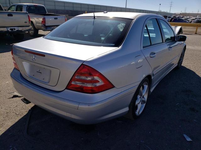 Photo 3 VIN: WDBRF52H86F767413 - MERCEDES-BENZ C CLASS 4D 