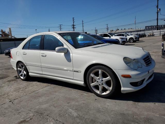 Photo 3 VIN: WDBRF52H87A918667 - MERCEDES-BENZ C 230 