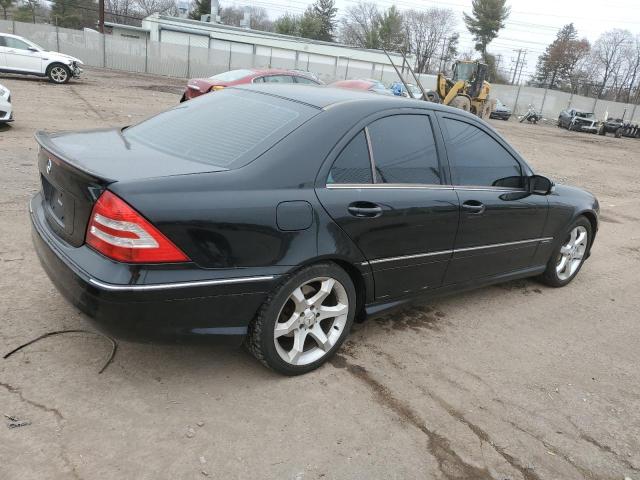 Photo 2 VIN: WDBRF52H87F928330 - MERCEDES-BENZ C-CLASS 