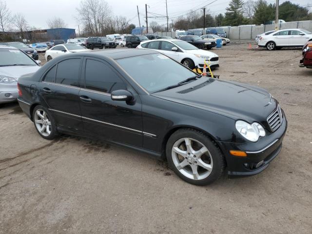 Photo 3 VIN: WDBRF52H87F928330 - MERCEDES-BENZ C-CLASS 