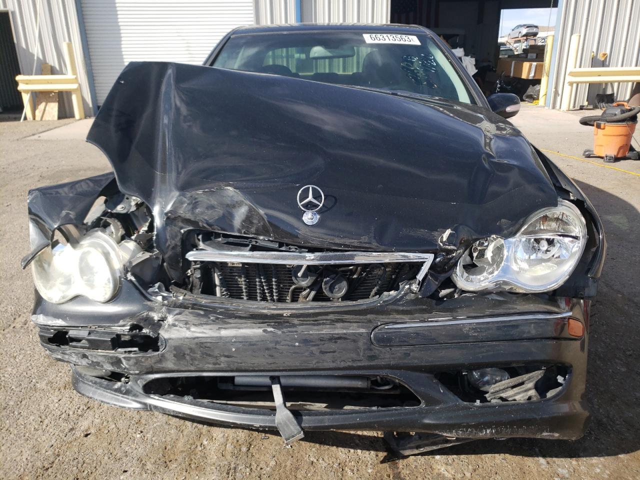 Photo 4 VIN: WDBRF52HX7F912632 - MERCEDES-BENZ C-KLASSE 