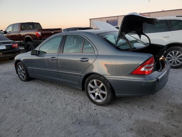 Photo 1 VIN: WDBRF54H07A932639 - MERCEDES-BENZ C-CLASS 