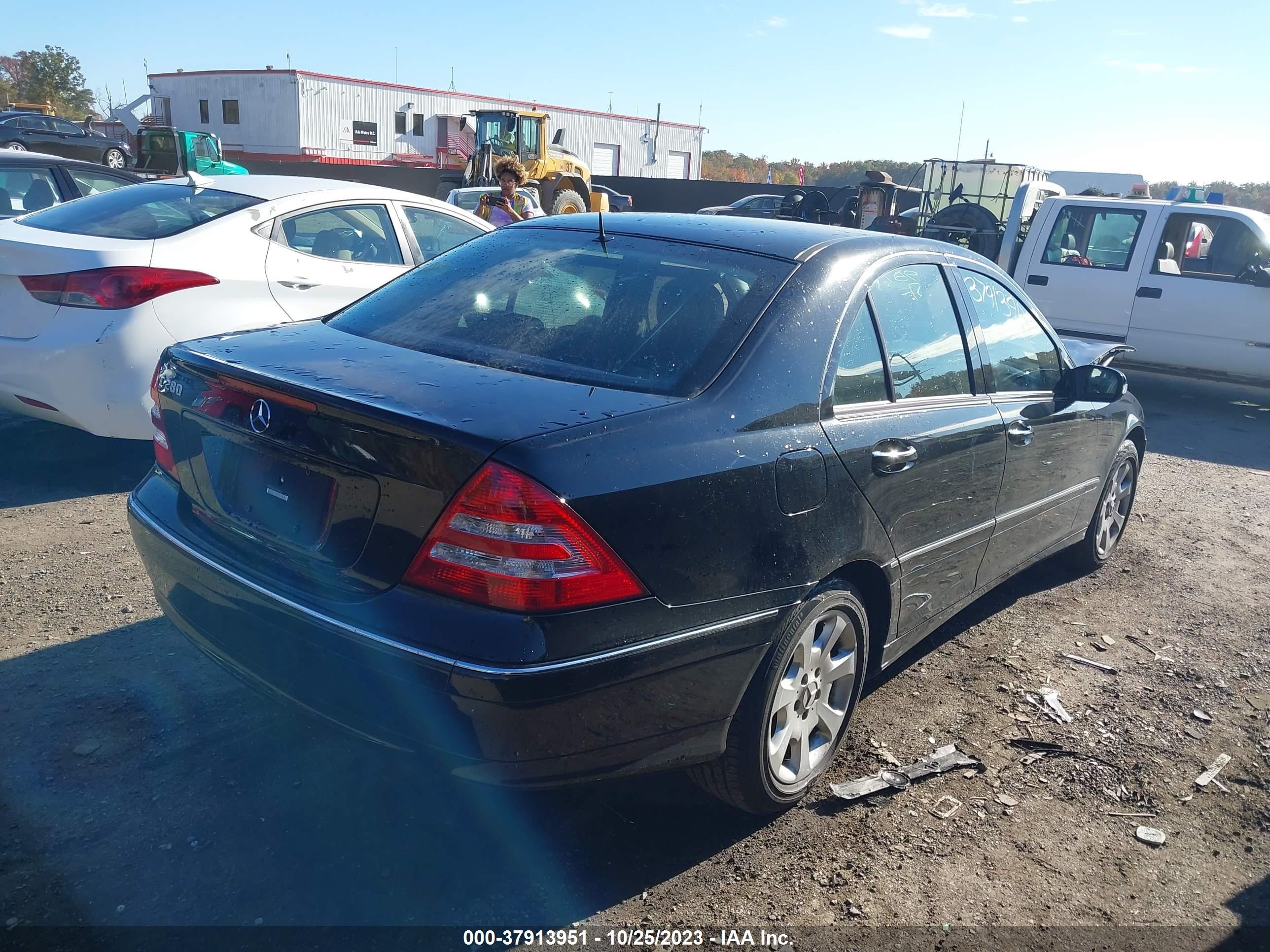 Photo 3 VIN: WDBRF54H16F820515 - MERCEDES-BENZ C-KLASSE 