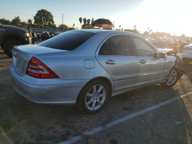 Photo 2 VIN: WDBRF54H17F905419 - MERCEDES-BENZ C-CLASS 