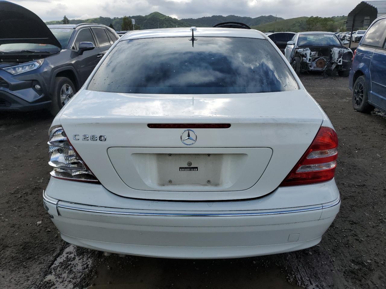 Photo 5 VIN: WDBRF54H27F854335 - MERCEDES-BENZ C-KLASSE 