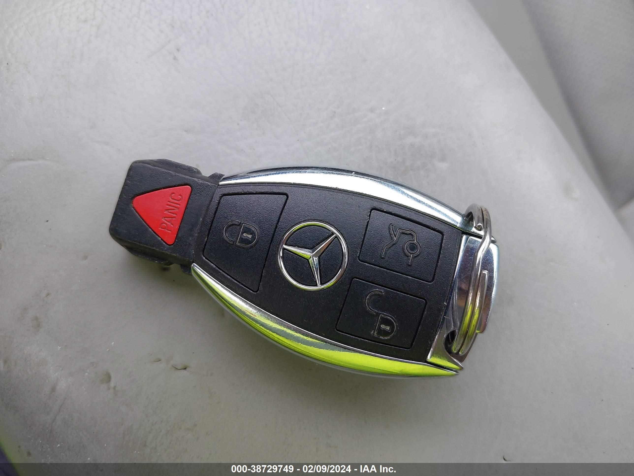 Photo 10 VIN: WDBRF54H66A835105 - MERCEDES-BENZ C-KLASSE 