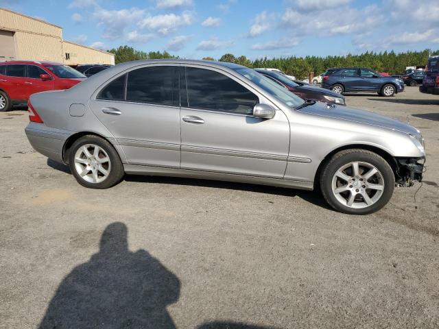 Photo 3 VIN: WDBRF54H87F851147 - MERCEDES-BENZ C 280 