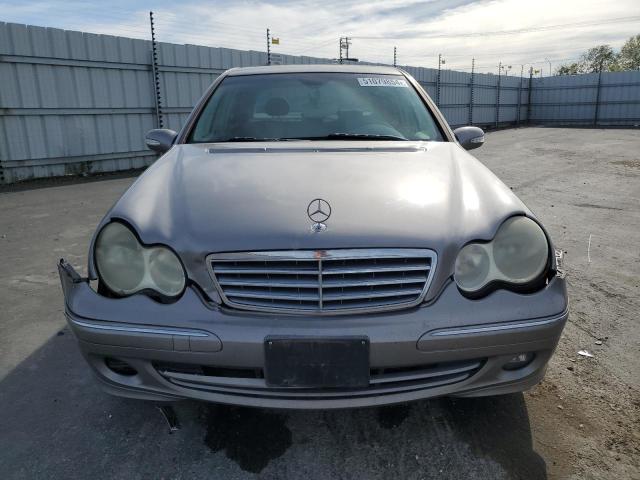 Photo 4 VIN: WDBRF56J56F753286 - MERCEDES-BENZ C-CLASS 