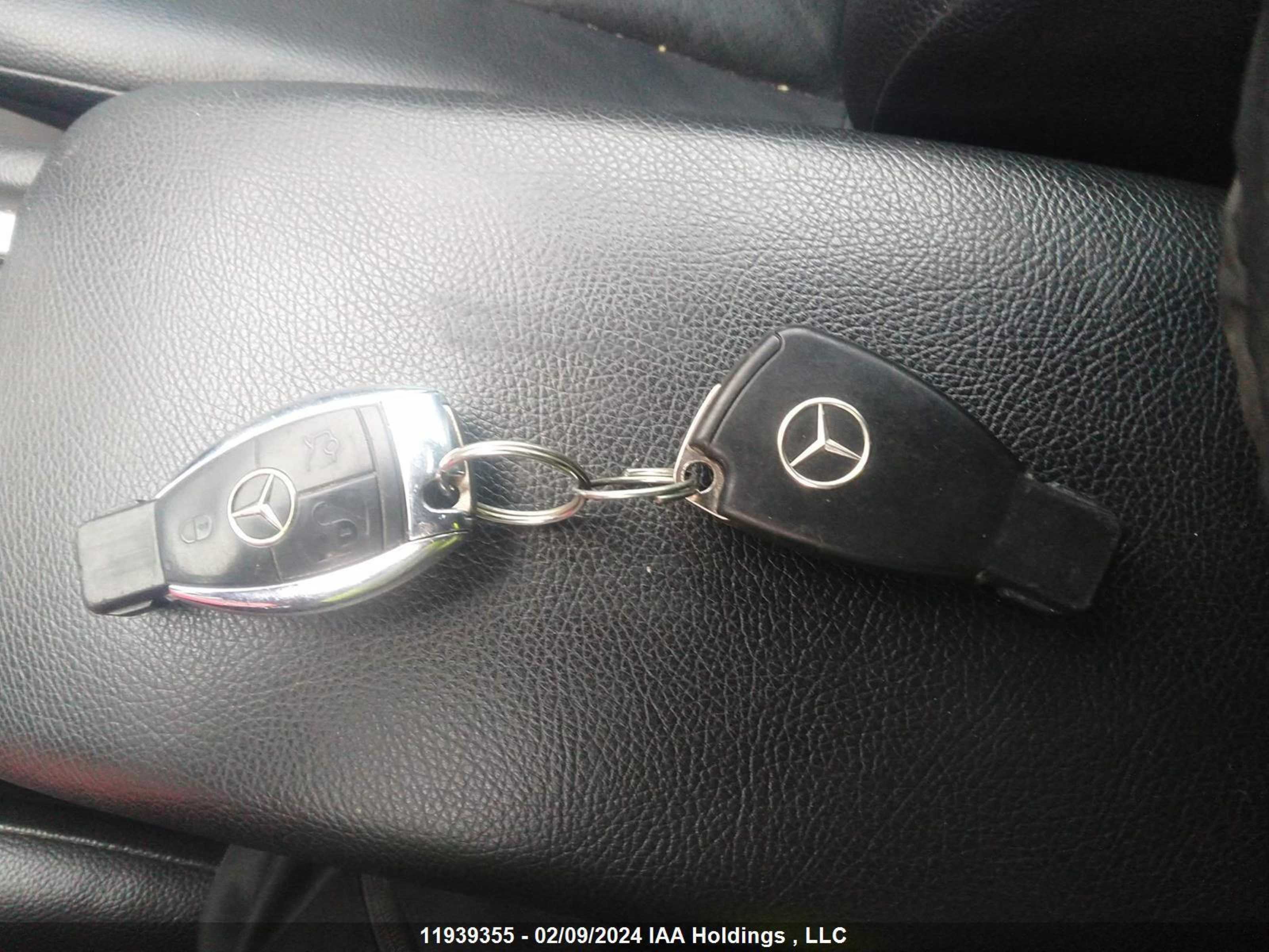 Photo 10 VIN: WDBRF56JX6F745054 - MERCEDES-BENZ C-KLASSE 