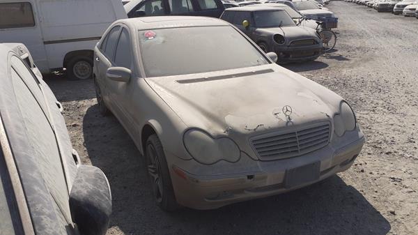 Photo 7 VIN: WDBRF61J01F080994 - MERCEDES-BENZ C 240 