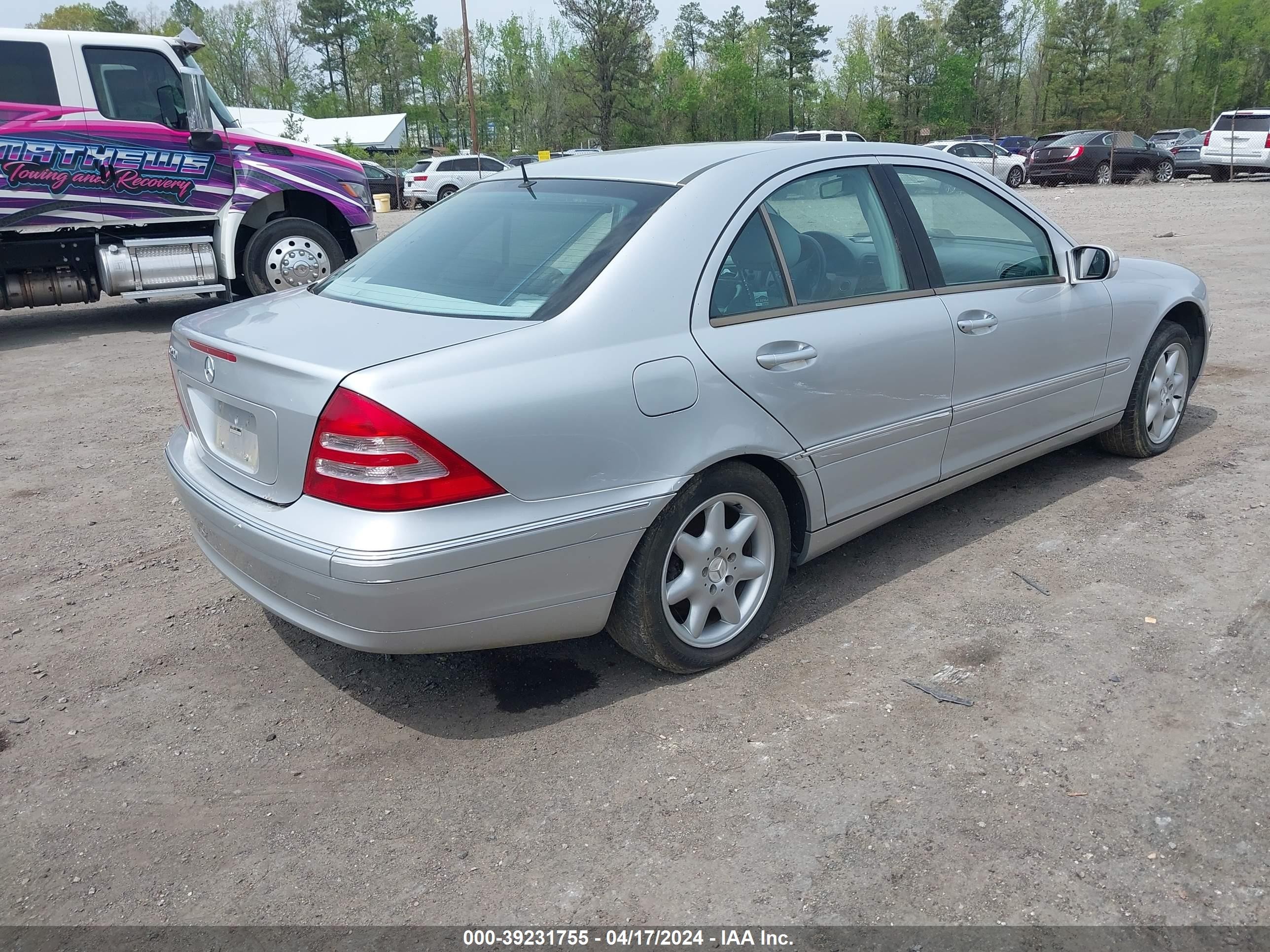 Photo 3 VIN: WDBRF61J12F274841 - MERCEDES-BENZ NULL 