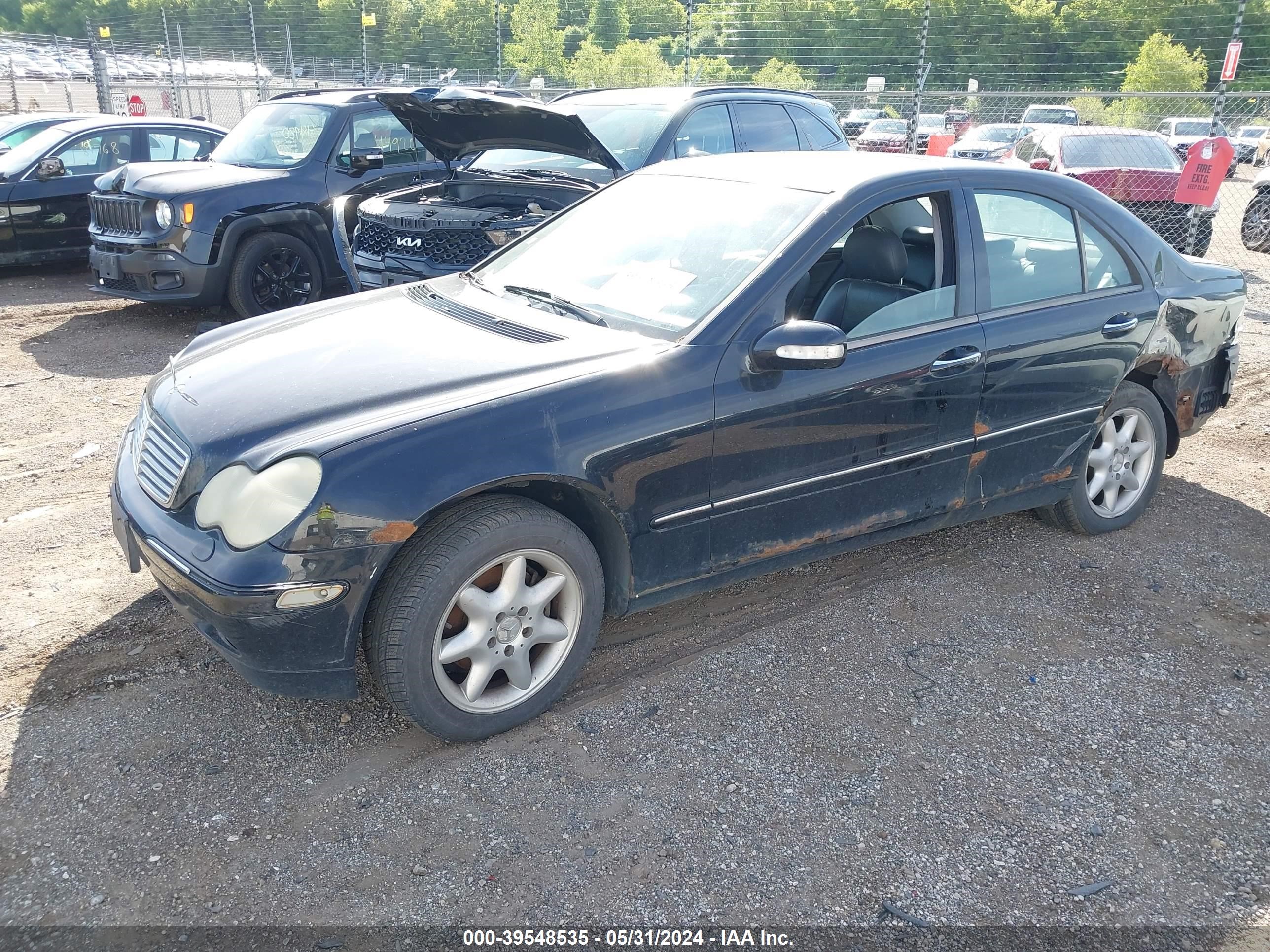 Photo 1 VIN: WDBRF61J22F227883 - MERCEDES-BENZ NULL 