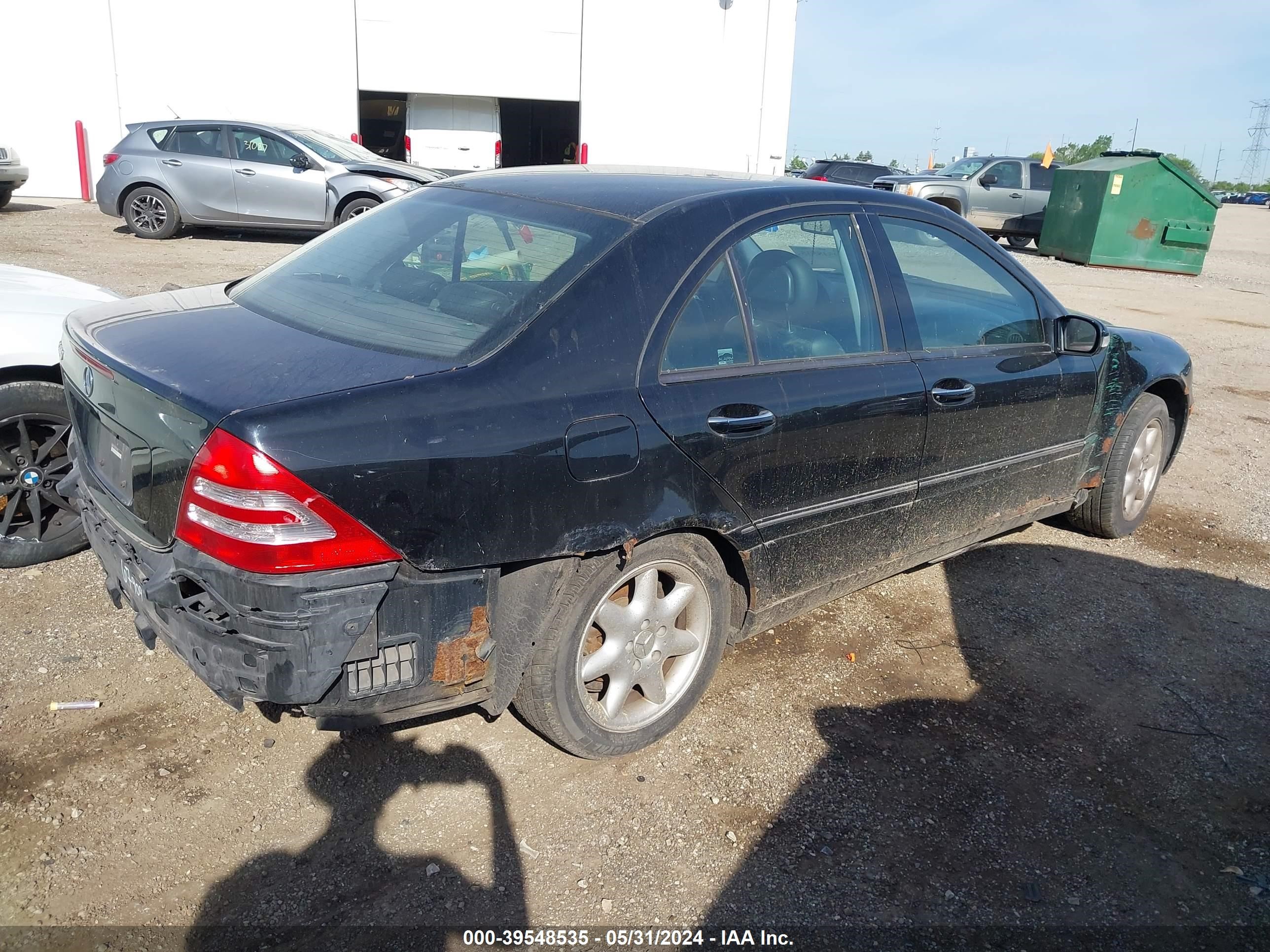 Photo 3 VIN: WDBRF61J22F227883 - MERCEDES-BENZ NULL 