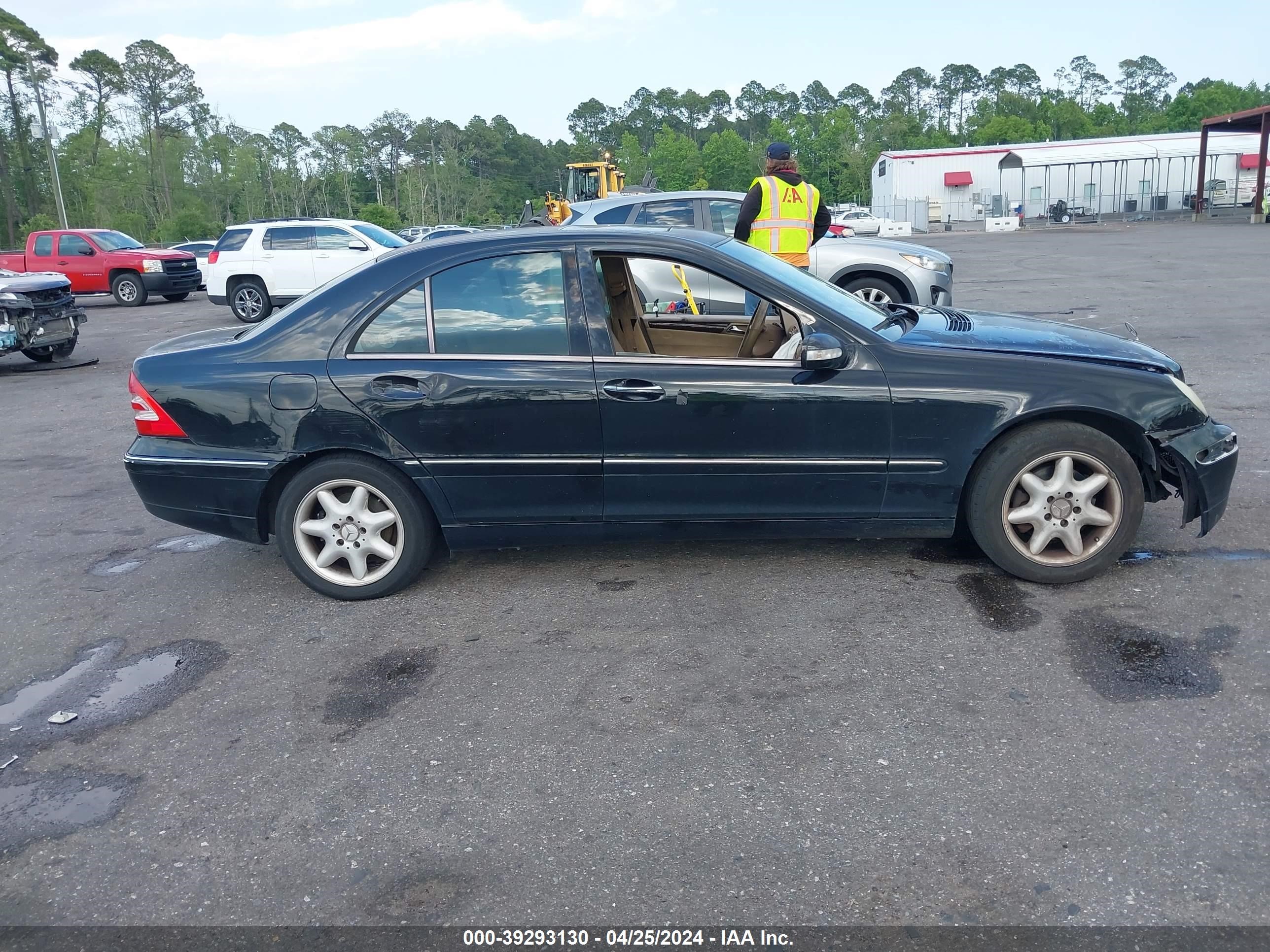 Photo 12 VIN: WDBRF61J34E019021 - MERCEDES-BENZ NULL 