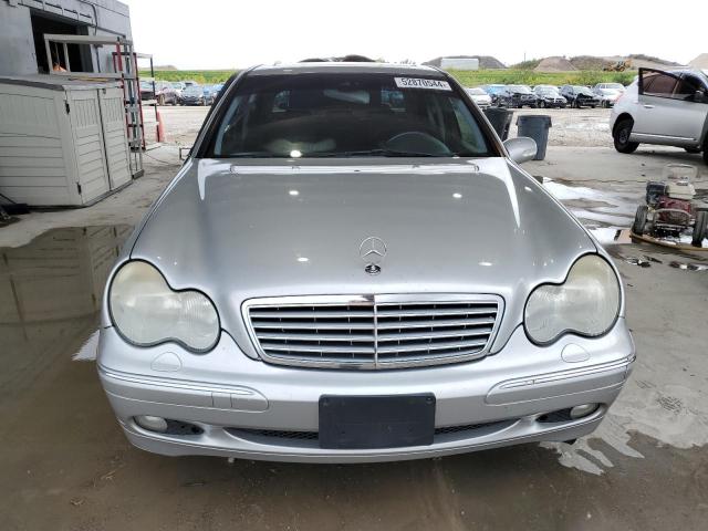 Photo 4 VIN: WDBRF61J42F228629 - MERCEDES-BENZ C-CLASS 