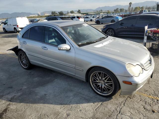 Photo 3 VIN: WDBRF61J43A492450 - MERCEDES-BENZ C-CLASS 