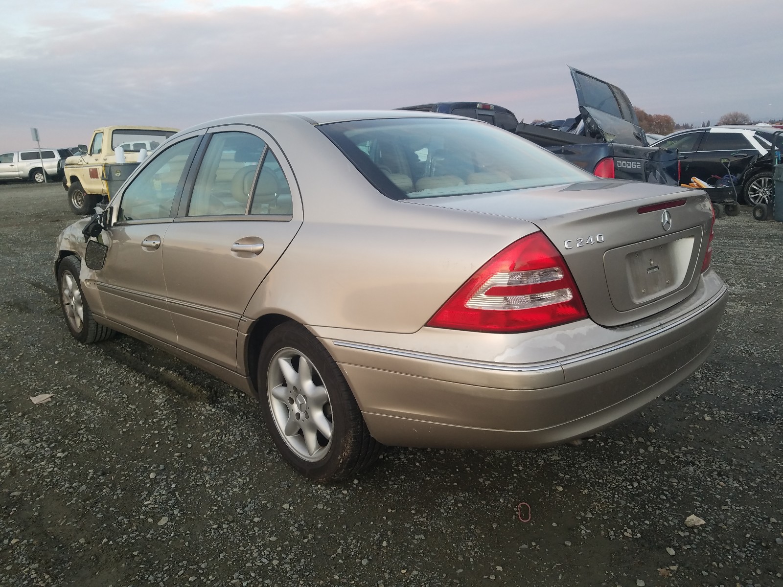 Photo 2 VIN: WDBRF61J63F438246 - MERCEDES-BENZ C 240 