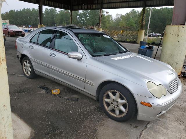 Photo 3 VIN: WDBRF61J64F529311 - MERCEDES-BENZ C 240 