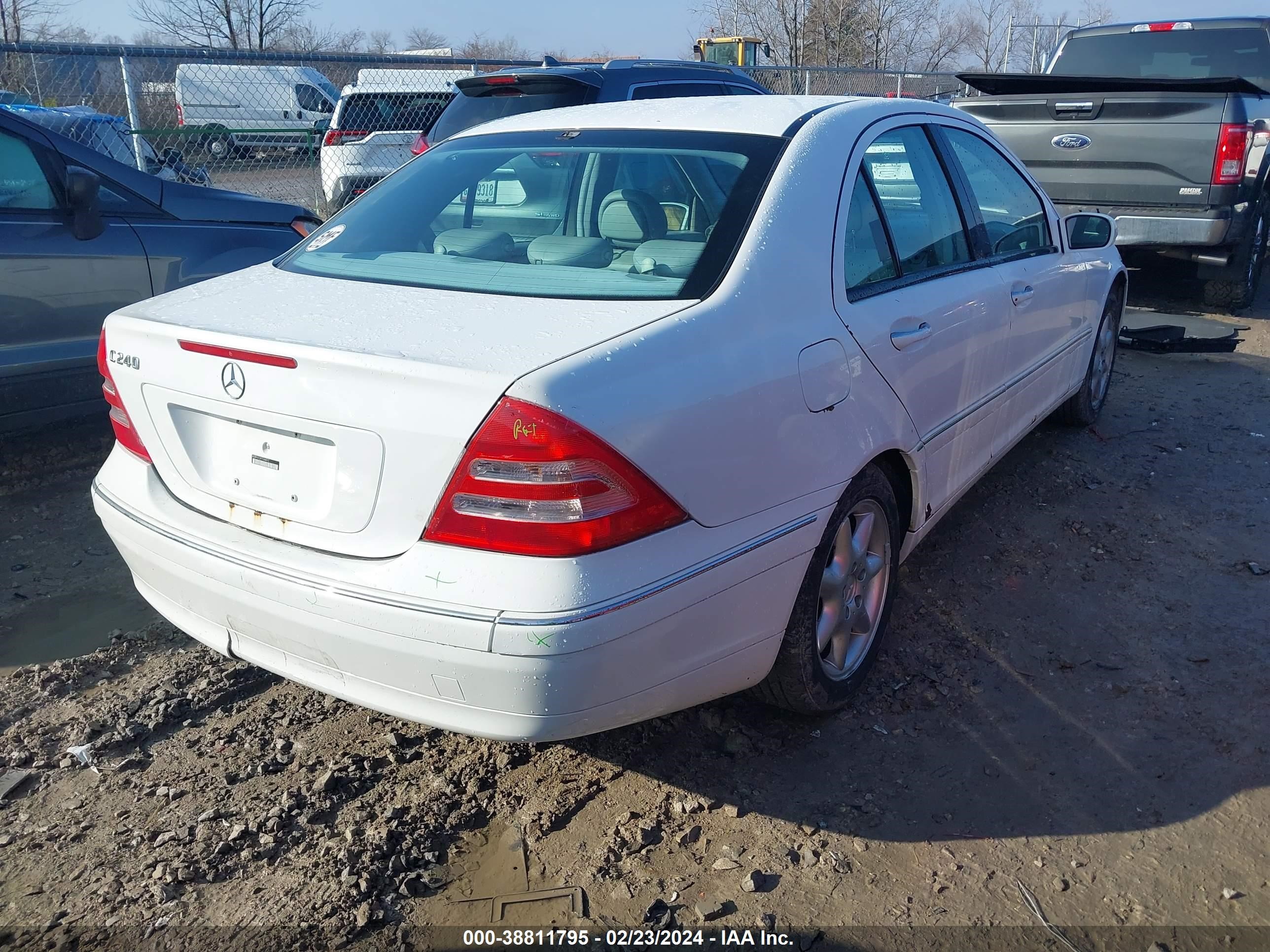 Photo 3 VIN: WDBRF61J91F066012 - MERCEDES-BENZ NULL 