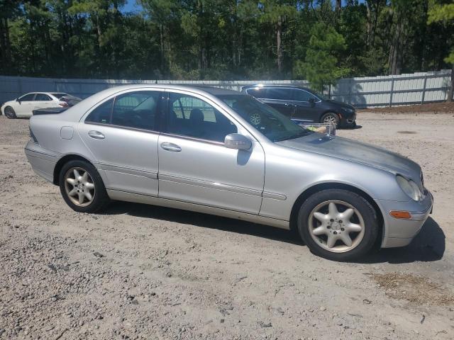 Photo 3 VIN: WDBRF61J94A589421 - MERCEDES-BENZ C 240 