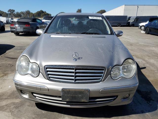 Photo 4 VIN: WDBRF61J95A694249 - MERCEDES-BENZ C 240 