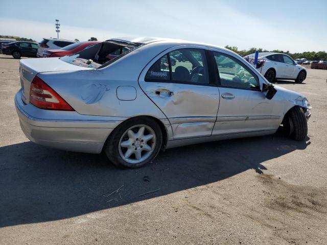 Photo 2 VIN: WDBRF61JX4E017640 - MERCEDES-BENZ C 240 